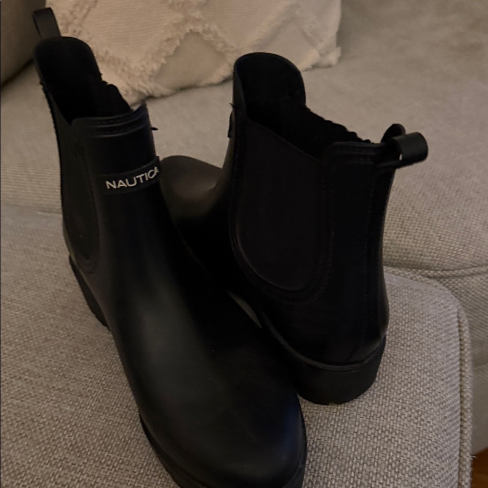 Nautica Black Chelsea-Style Rain Ankle Boots